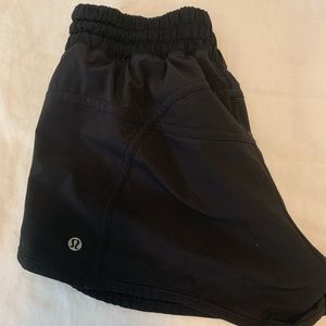 Lululemon athletic shorts 4 in
